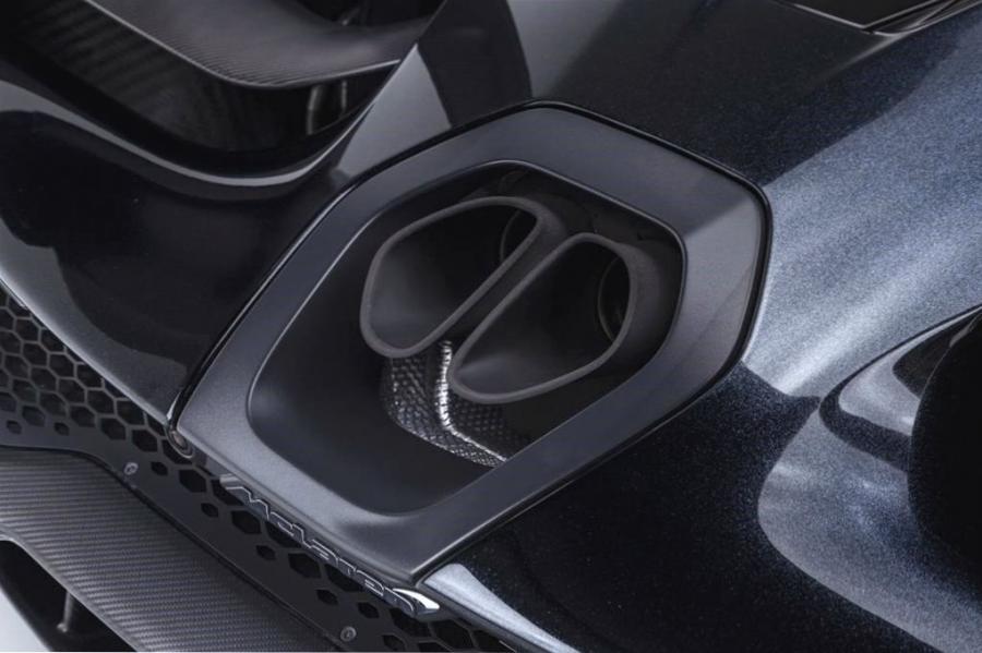 Детали экстерьера McLaren MSO Senna Bespoke Diamond Black 2019 года  (фото 21 из 37)